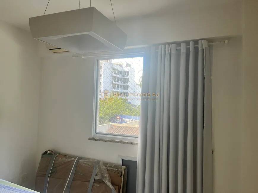 Apartamento à venda com 2 quartos, 81m² - Foto 4