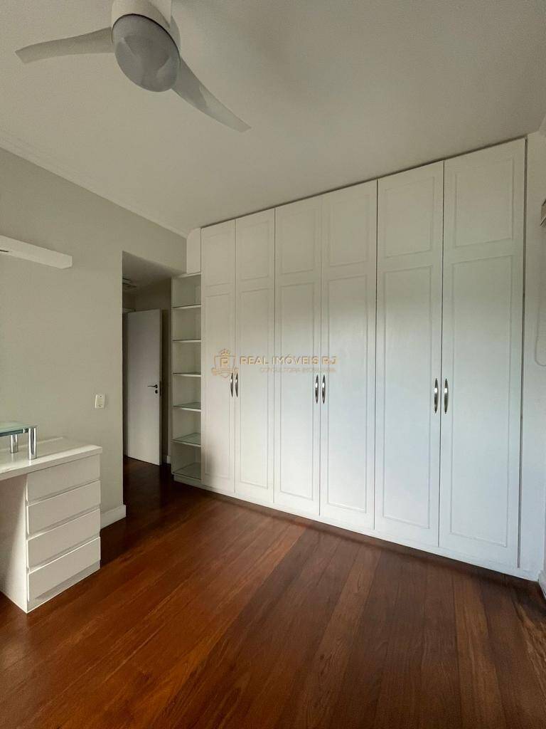 Apartamento à venda com 4 quartos, 210m² - Foto 7