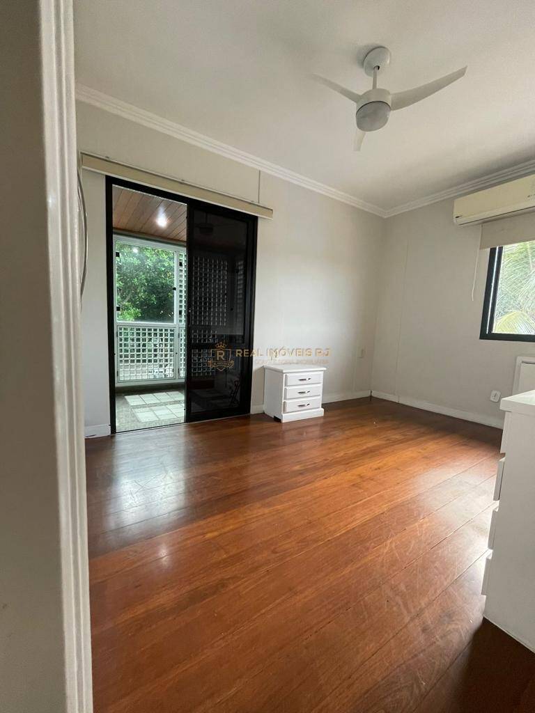 Apartamento à venda com 4 quartos, 210m² - Foto 12