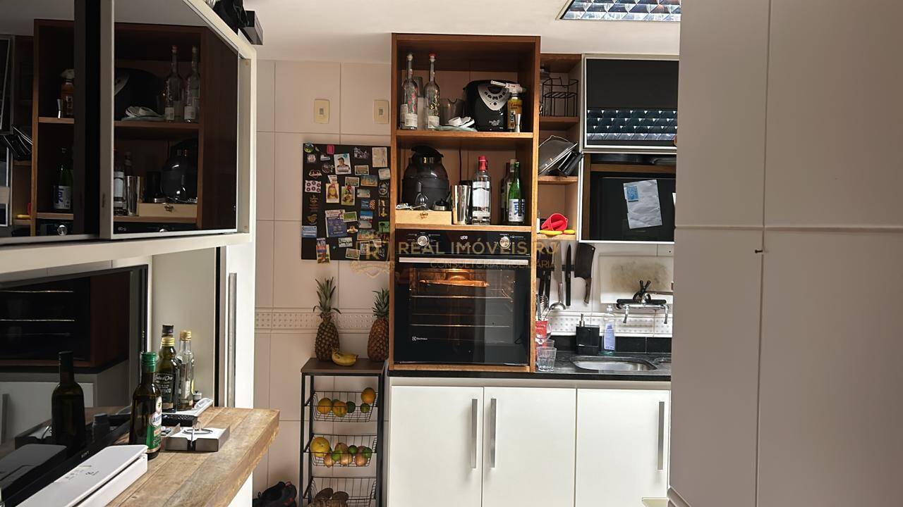 Apartamento à venda com 3 quartos, 114m² - Foto 16