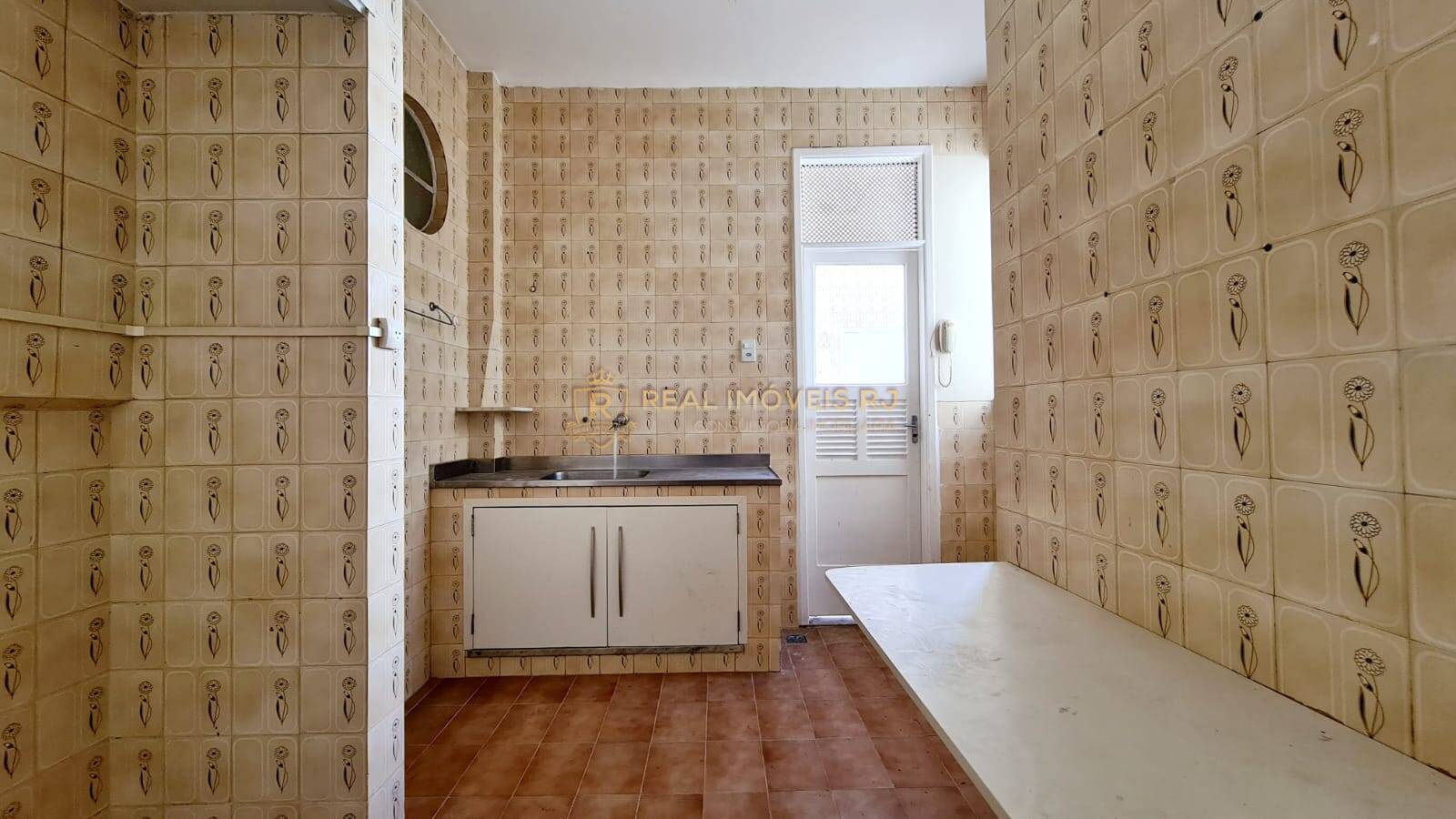 Apartamento à venda com 3 quartos, 100m² - Foto 12