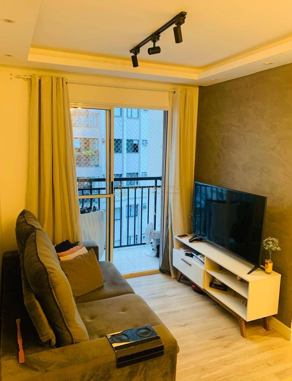 Apartamento à venda com 2 quartos, 50m² - Foto 1