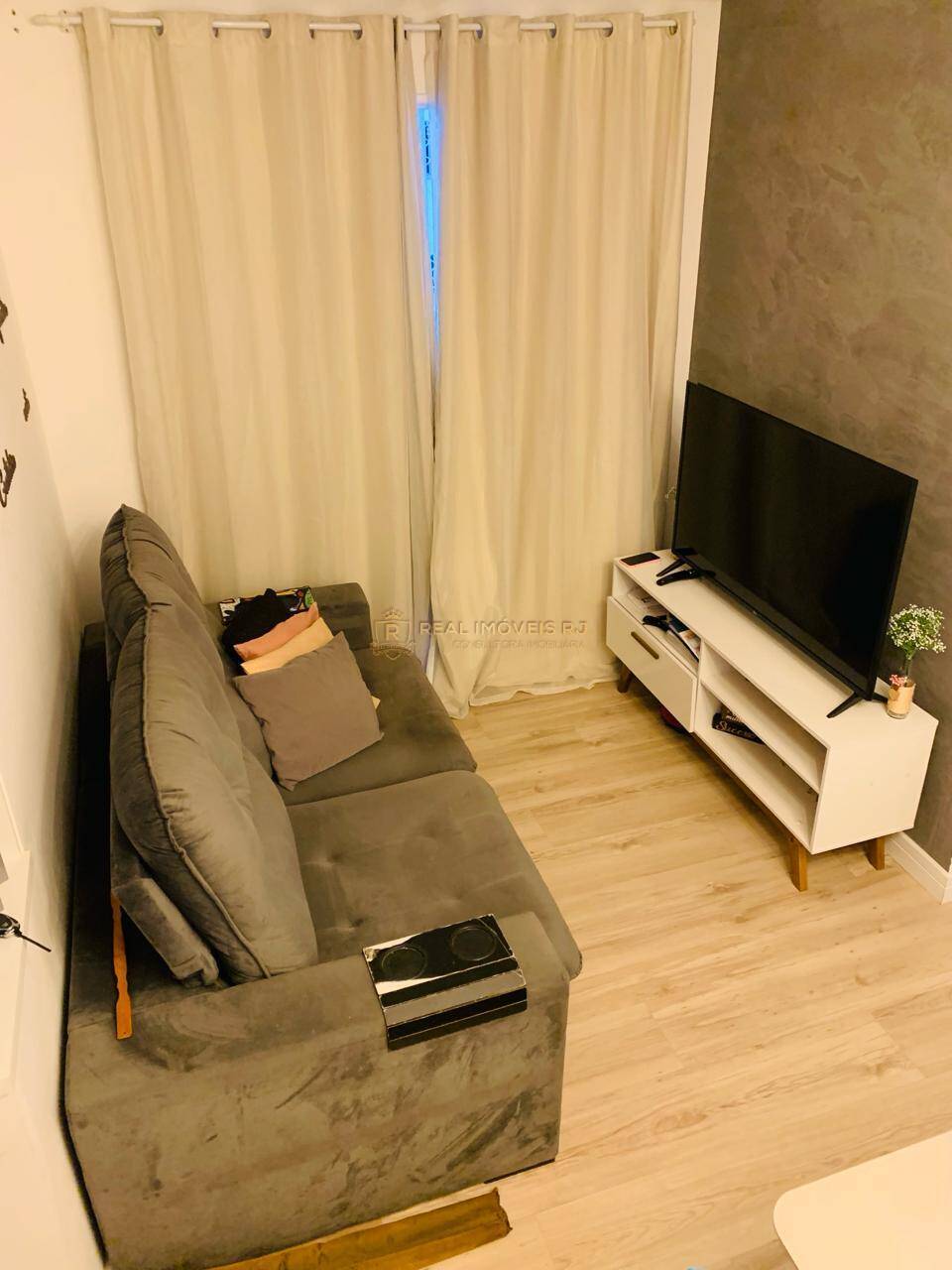 Apartamento à venda com 2 quartos, 50m² - Foto 2