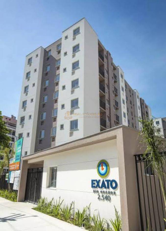 Apartamento à venda com 2 quartos, 50m² - Foto 18