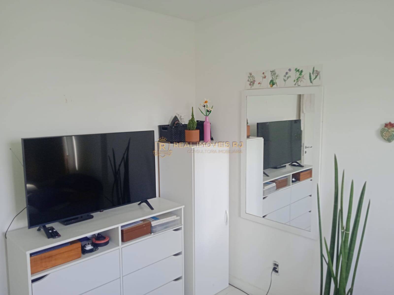 Apartamento à venda com 2 quartos, 77m² - Foto 11