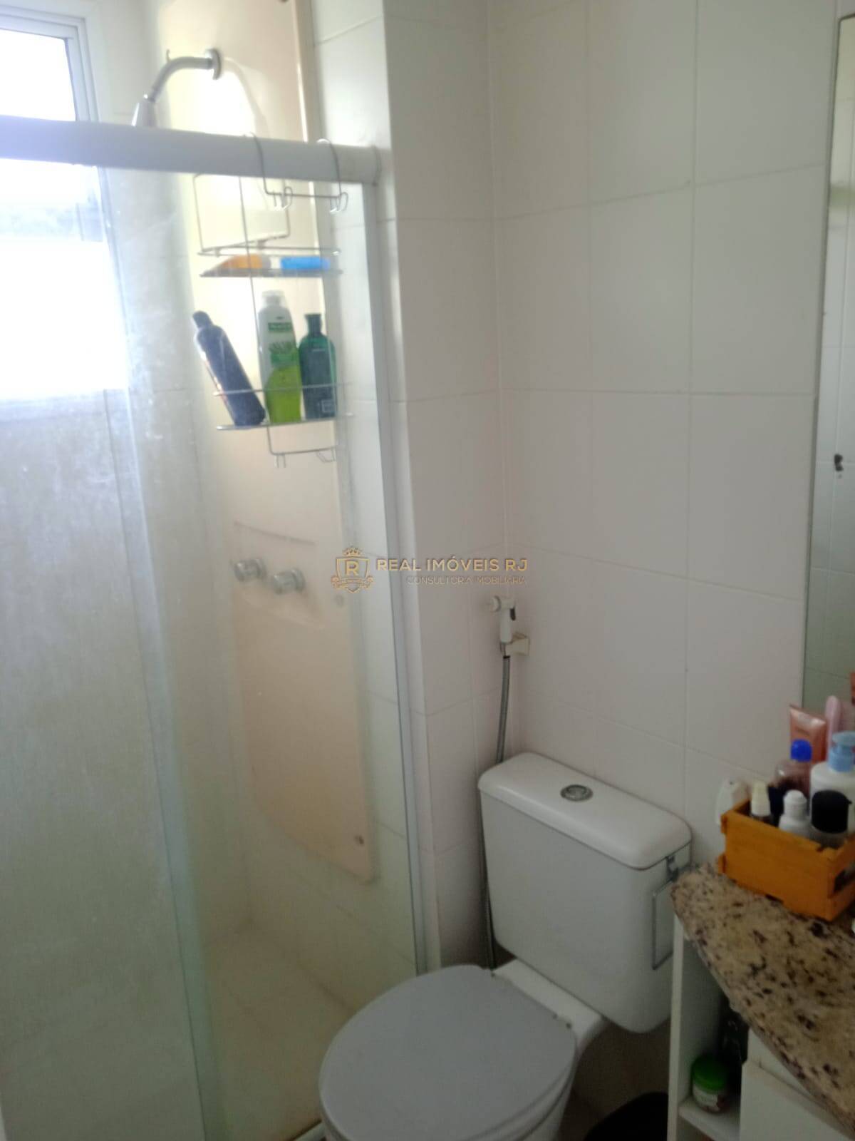 Apartamento à venda com 2 quartos, 77m² - Foto 18