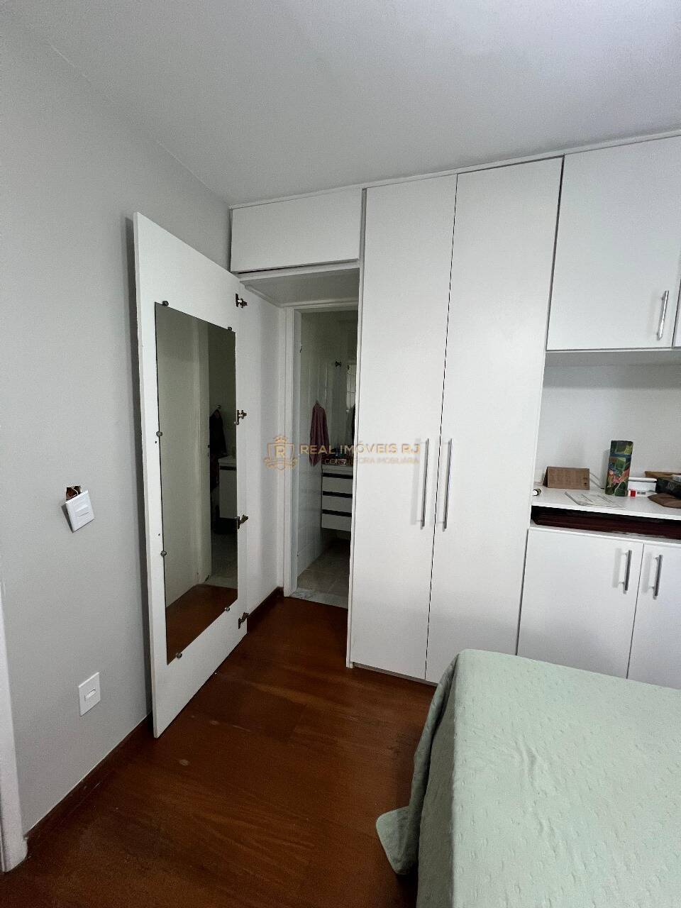 Apartamento à venda com 2 quartos, 100m² - Foto 15