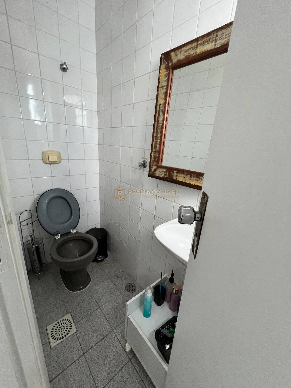 Apartamento à venda com 2 quartos, 100m² - Foto 19