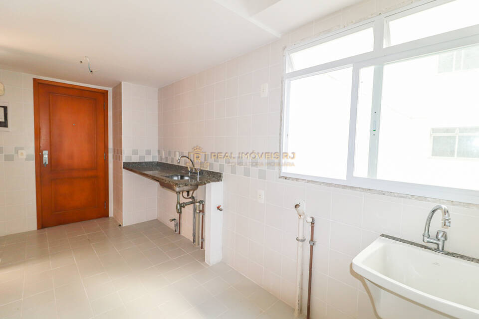 Apartamento à venda com 3 quartos, 82m² - Foto 18