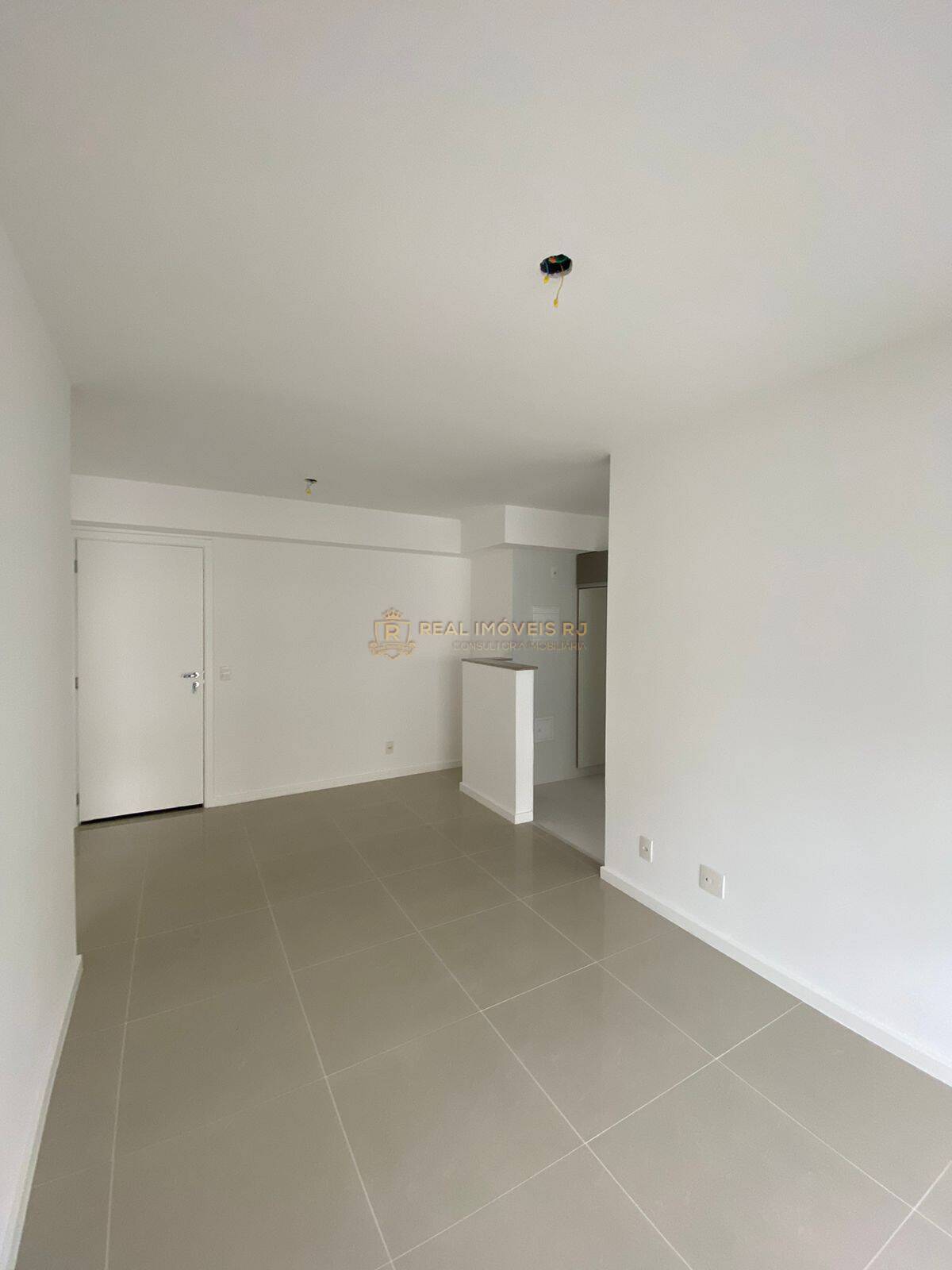 Apartamento à venda com 2 quartos, 60m² - Foto 6