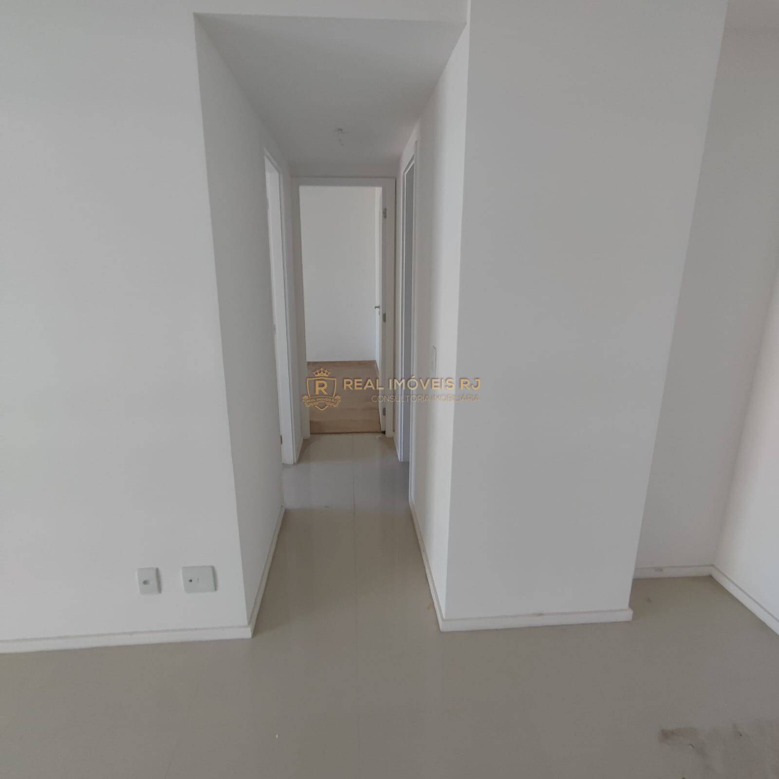 Apartamento à venda com 2 quartos, 75m² - Foto 5