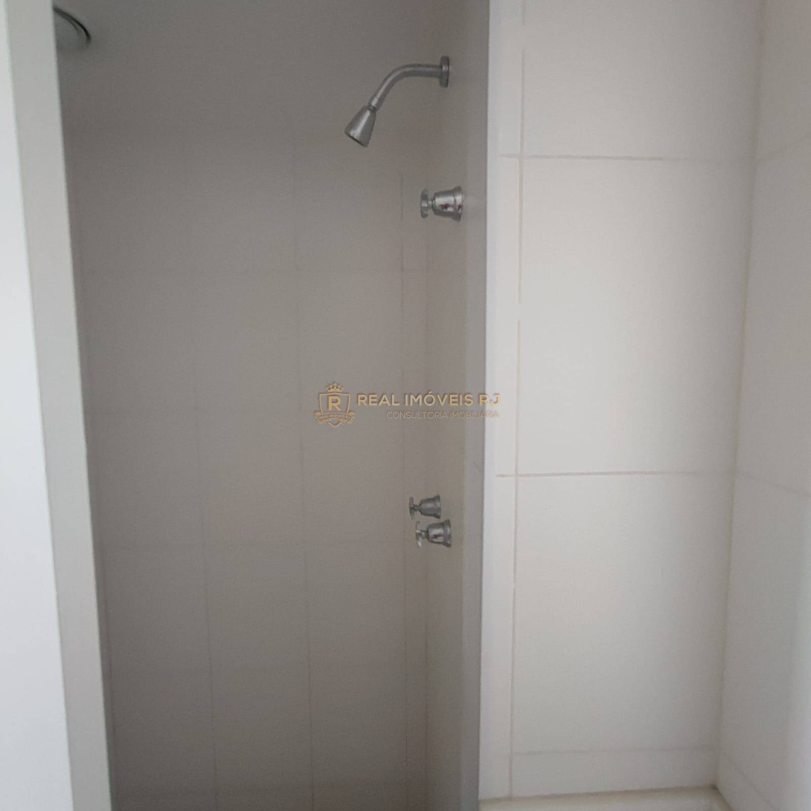 Apartamento à venda com 2 quartos, 75m² - Foto 14