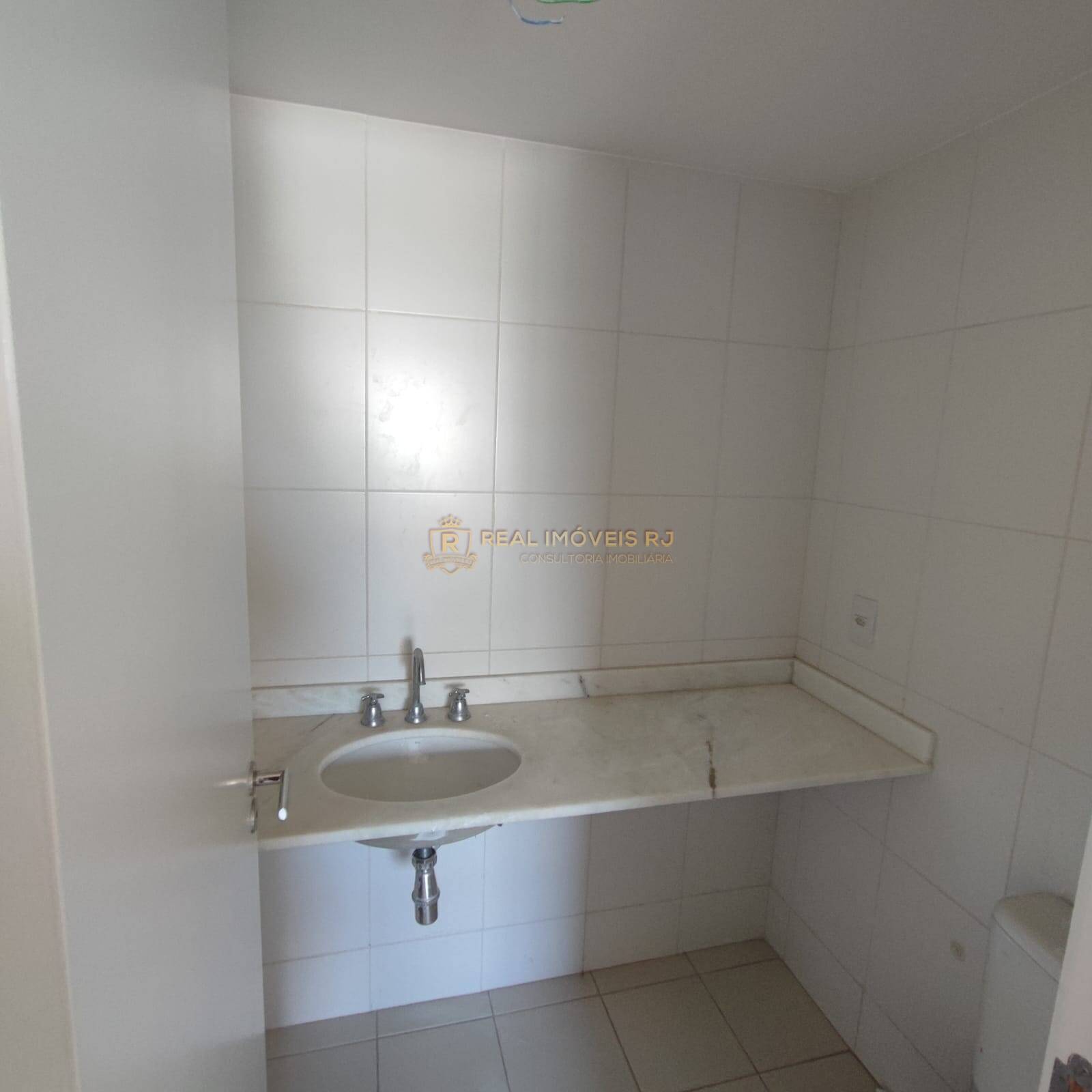 Apartamento à venda com 2 quartos, 75m² - Foto 15