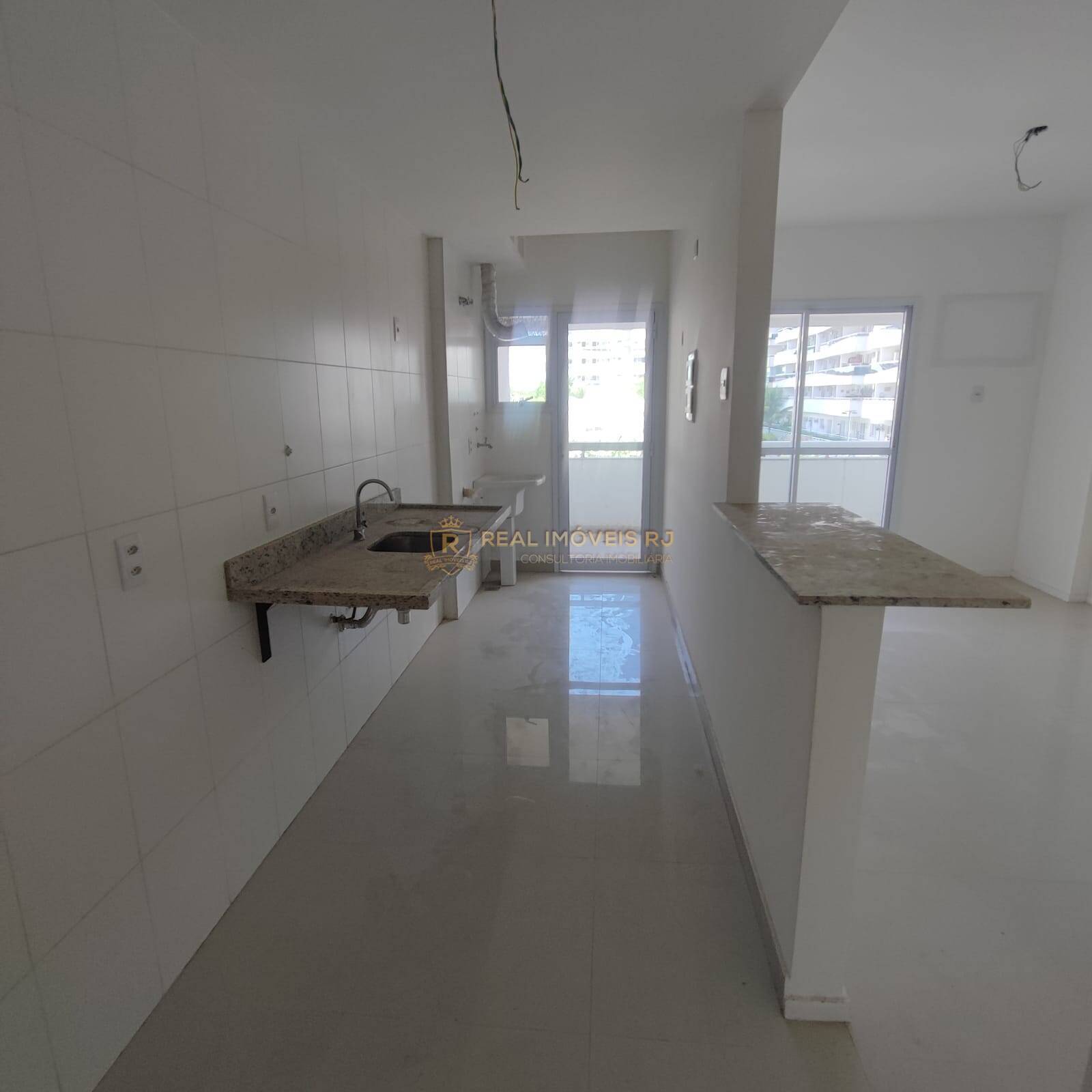 Apartamento à venda com 2 quartos, 75m² - Foto 12