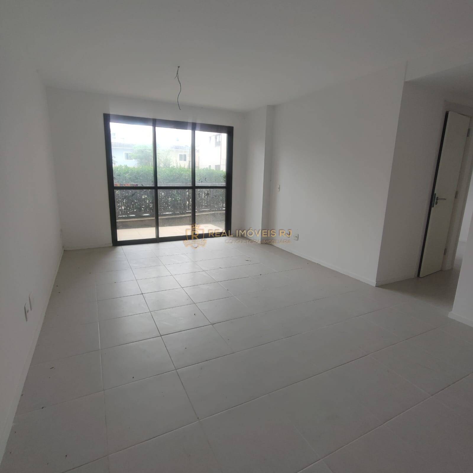 Apartamento à venda com 3 quartos, 150m² - Foto 6