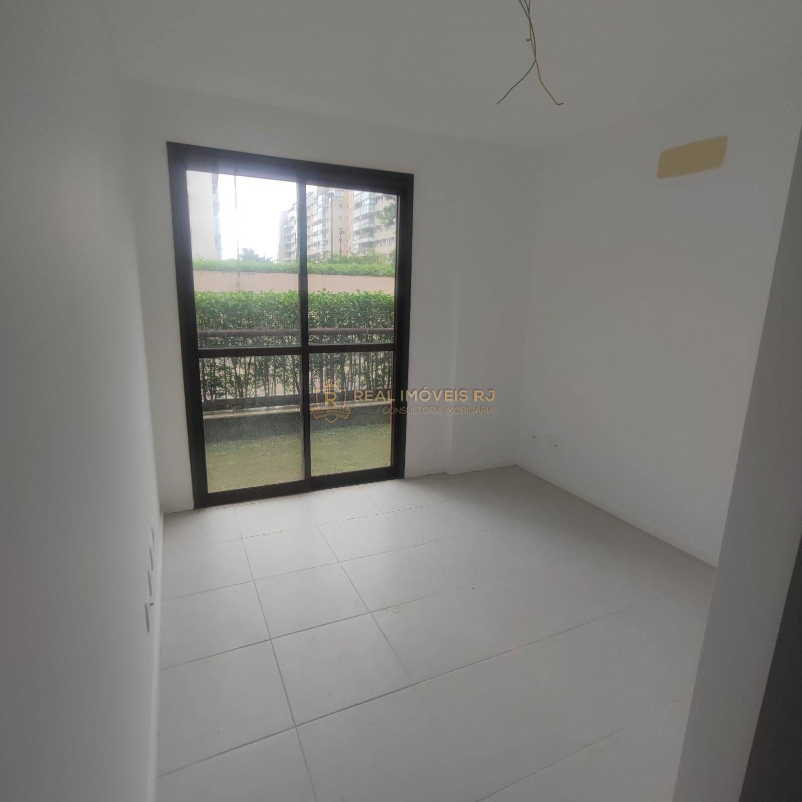 Apartamento à venda com 3 quartos, 150m² - Foto 22