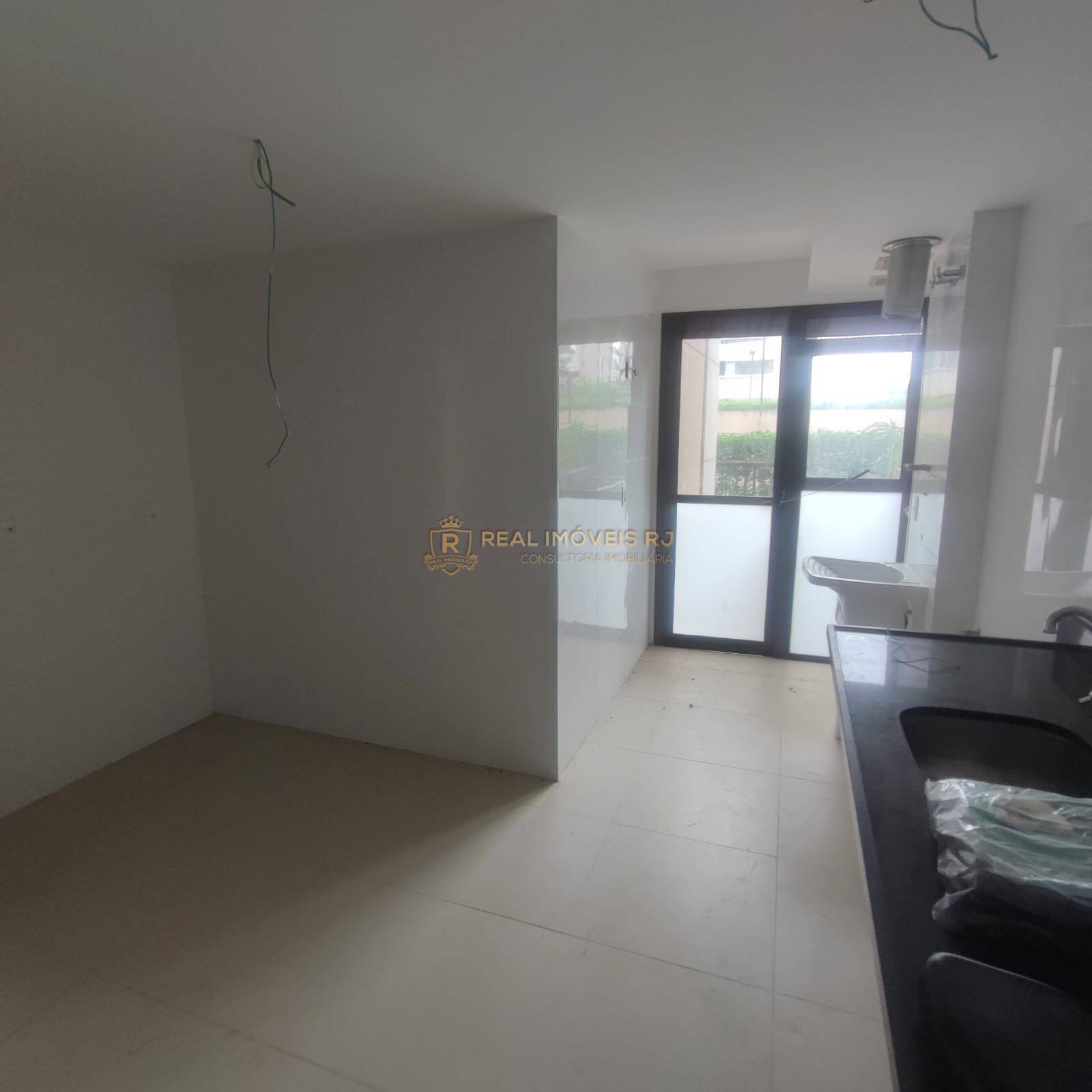 Apartamento à venda com 3 quartos, 150m² - Foto 28