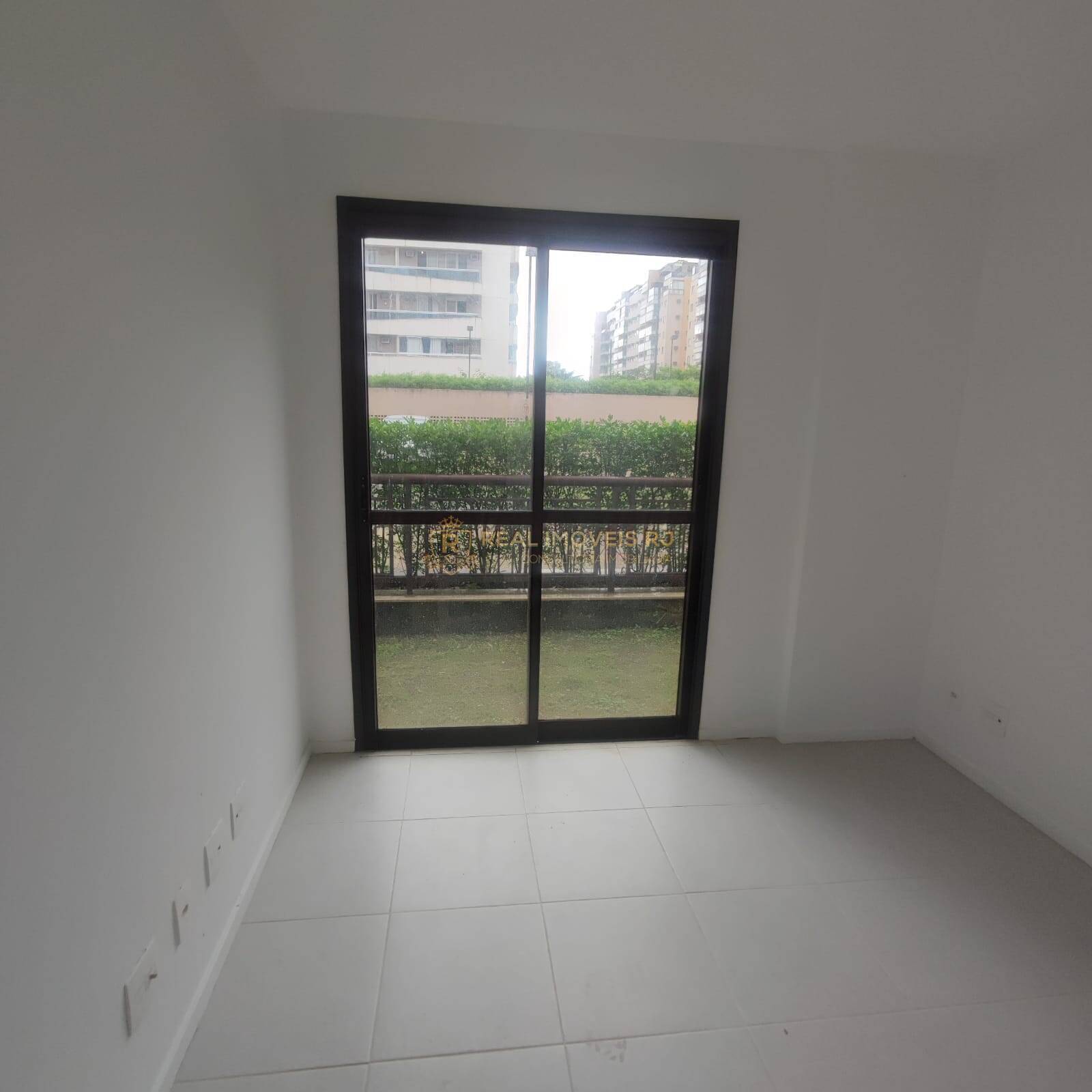 Apartamento à venda com 3 quartos, 150m² - Foto 26