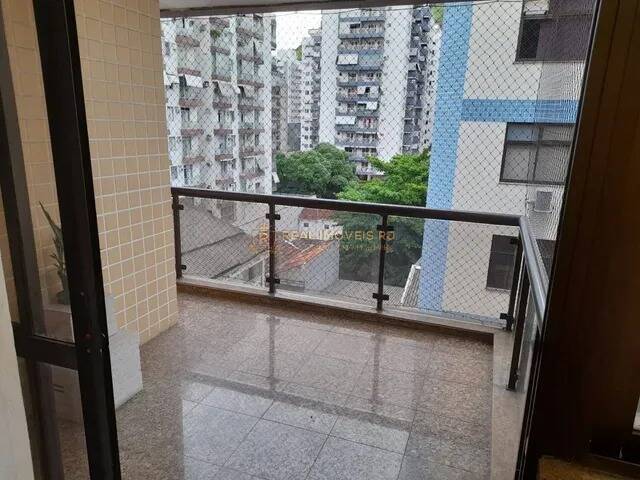 Apartamento à venda com 4 quartos, 140m² - Foto 4