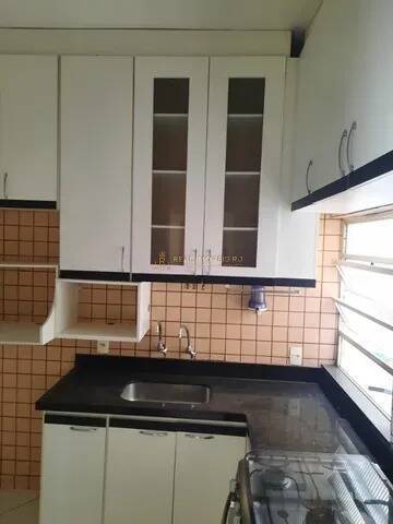 Apartamento à venda com 3 quartos, 76m² - Foto 6