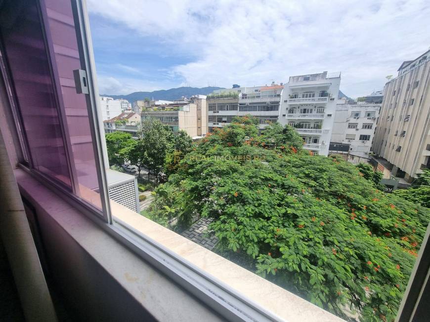 Apartamento à venda com 4 quartos, 148m² - Foto 1