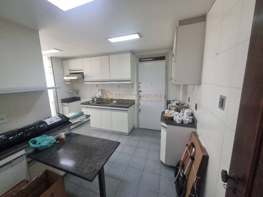 Apartamento à venda com 4 quartos, 148m² - Foto 14