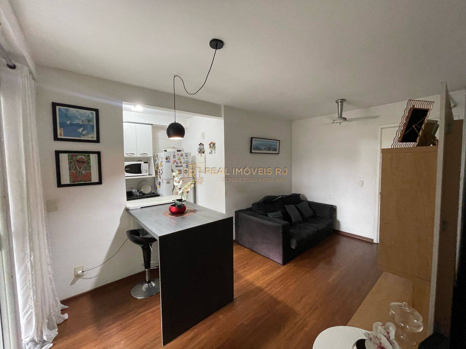 Apartamento à venda com 2 quartos, 50m² - Foto 1