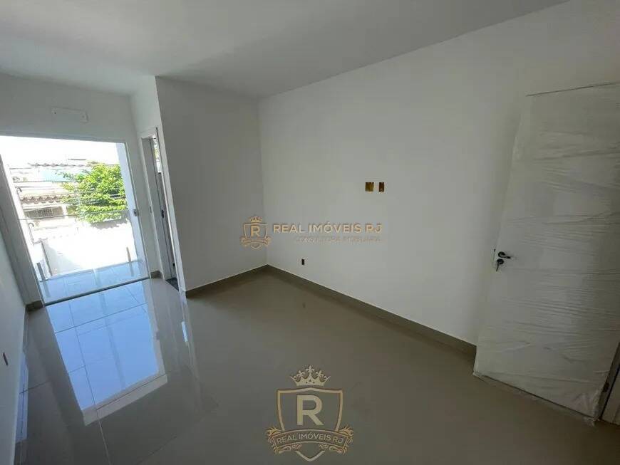 Casa à venda com 2 quartos, 86m² - Foto 2