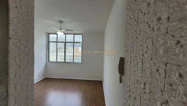 Apartamento à venda com 2 quartos, 49m² - Foto 2