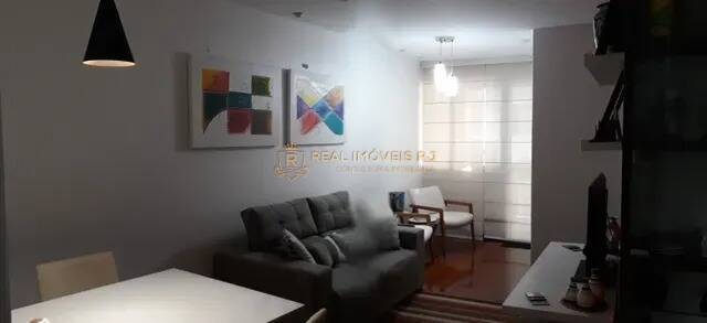 Apartamento à venda com 2 quartos, 70m² - Foto 5