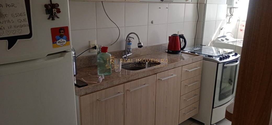 Apartamento à venda com 2 quartos, 52m² - Foto 9