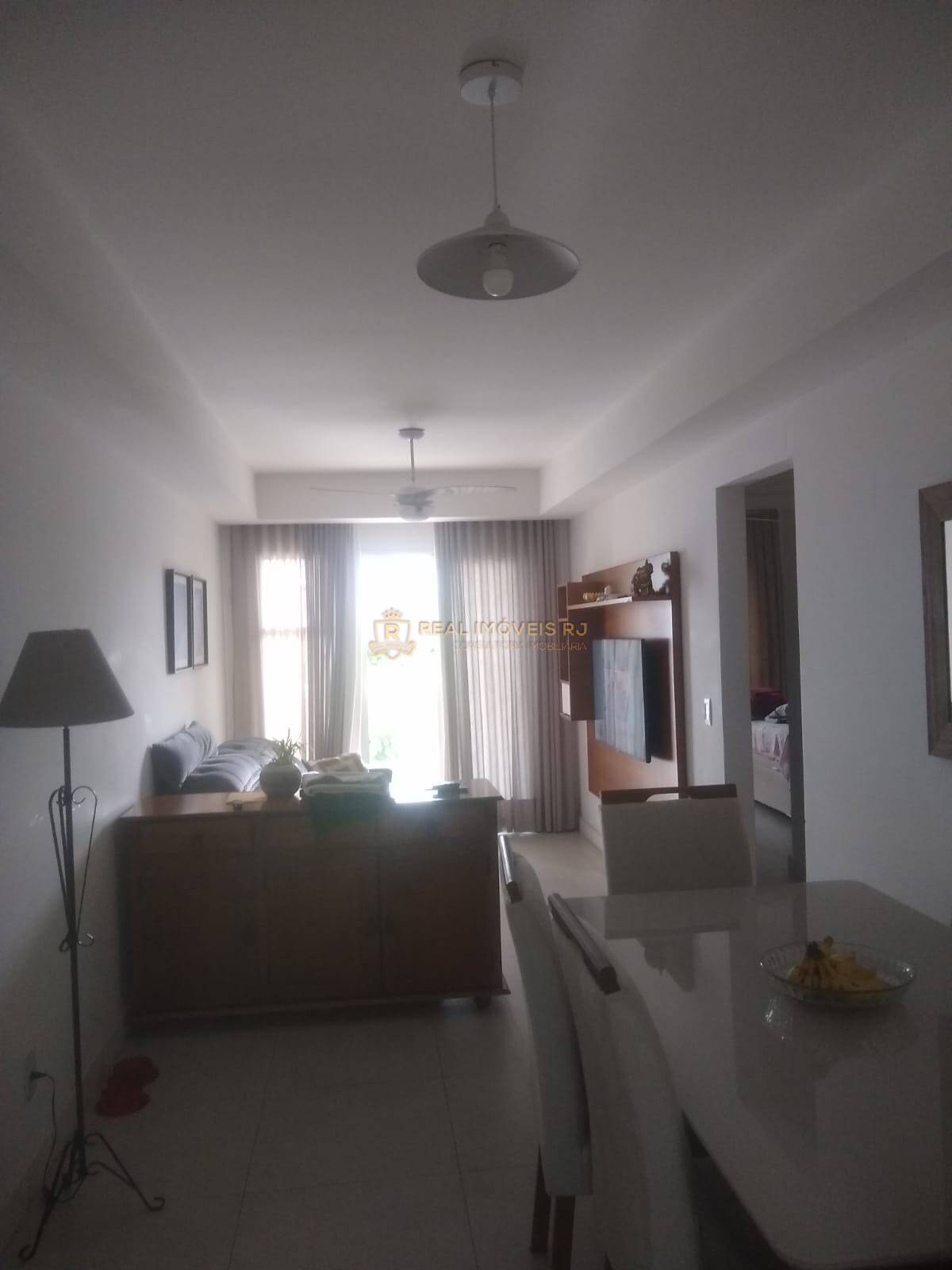 Apartamento à venda com 2 quartos, 68m² - Foto 4