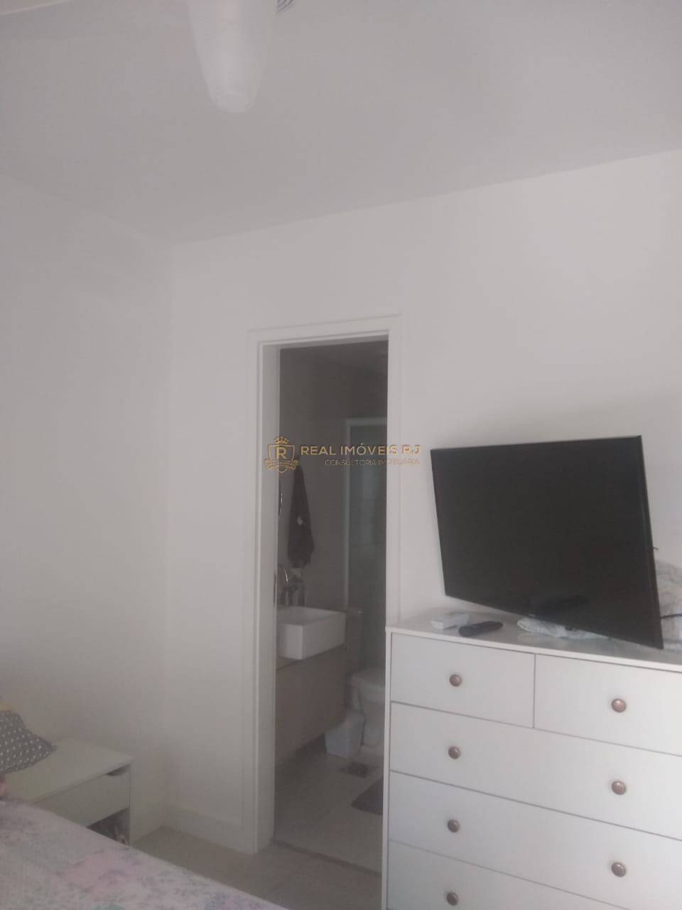 Apartamento à venda com 2 quartos, 68m² - Foto 11