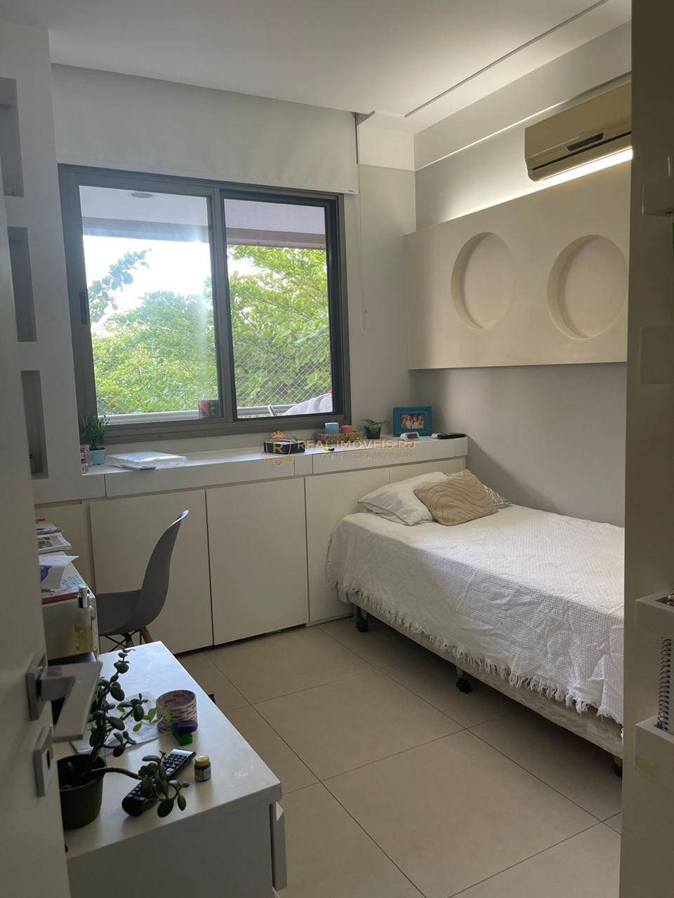 Apartamento à venda com 3 quartos, 160m² - Foto 10