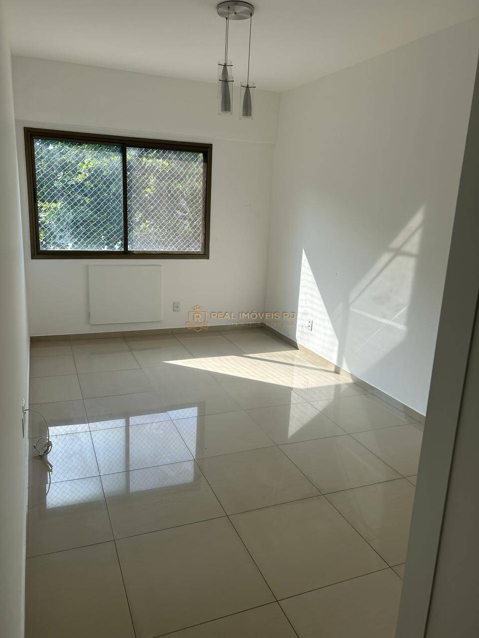 Apartamento à venda com 4 quartos, 210m² - Foto 16