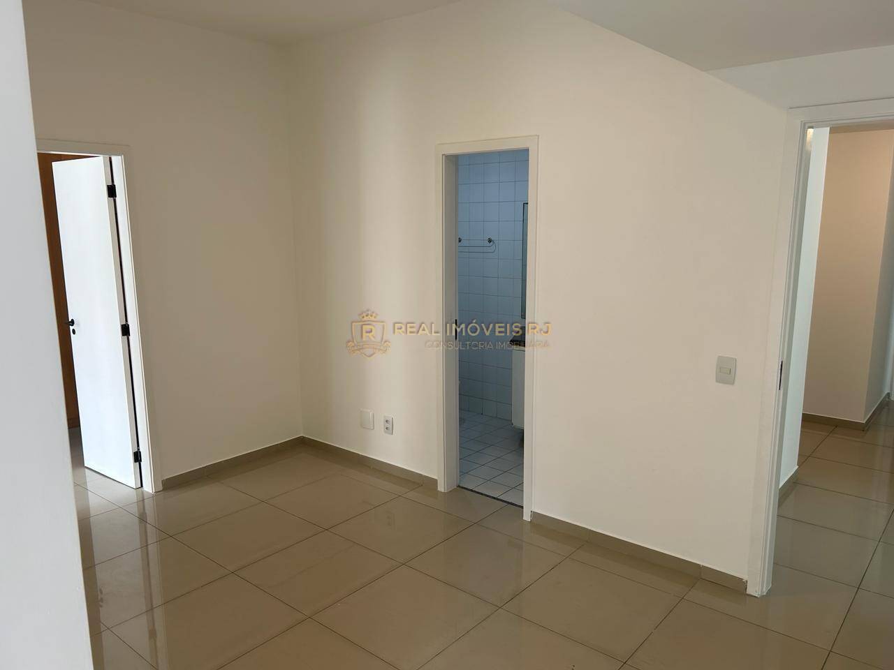 Apartamento à venda com 4 quartos, 210m² - Foto 18