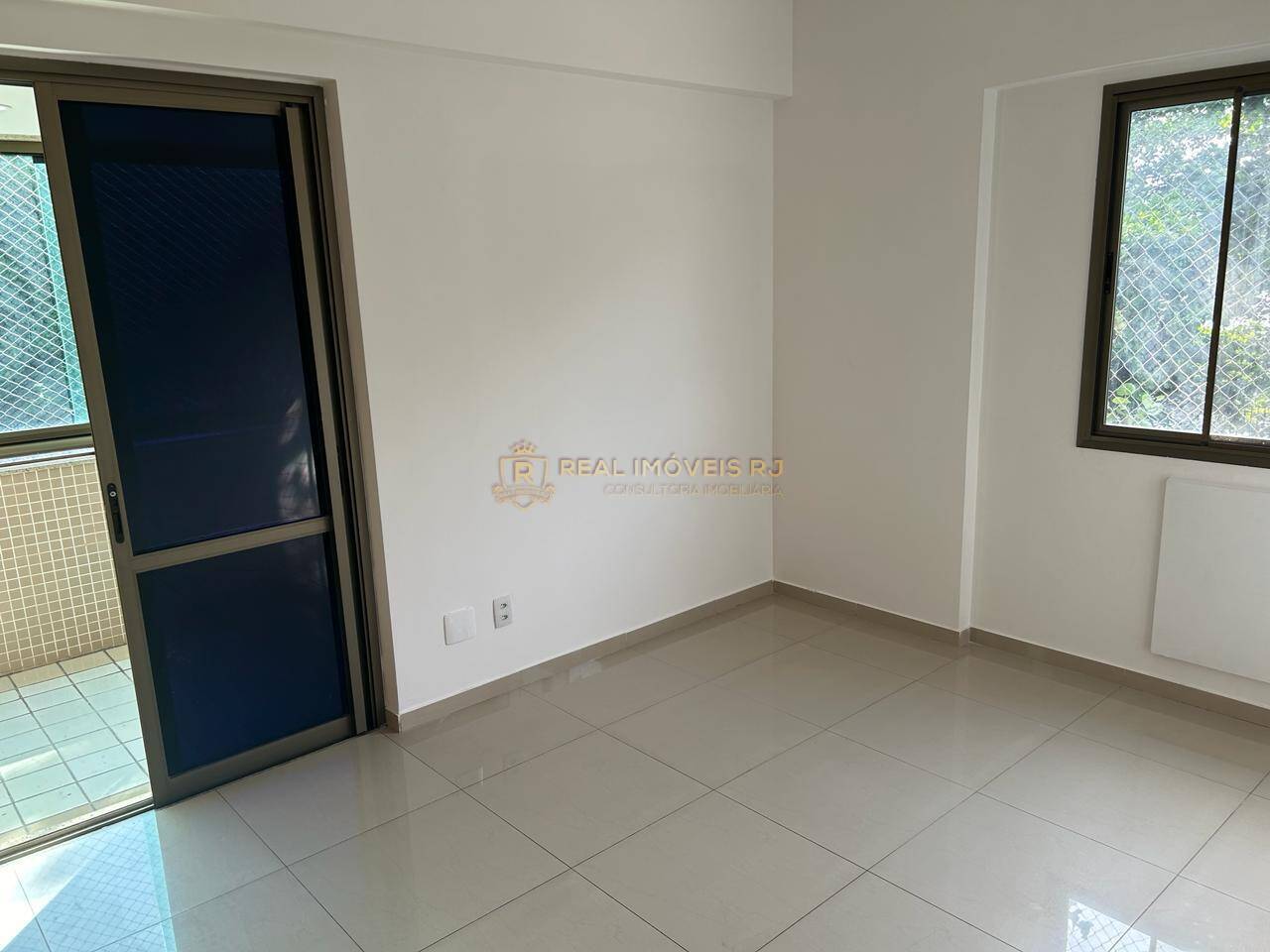 Apartamento à venda com 4 quartos, 210m² - Foto 23