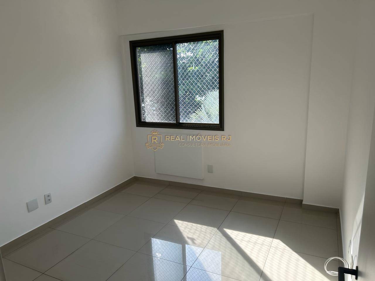 Apartamento à venda com 4 quartos, 210m² - Foto 22