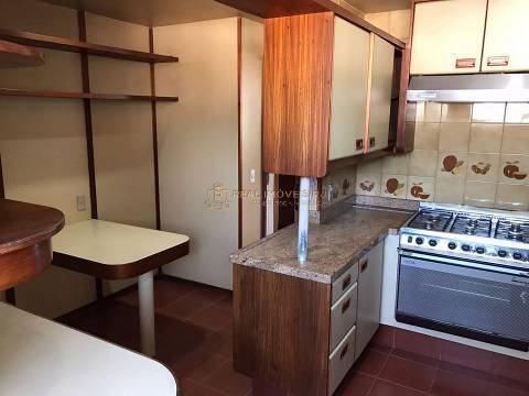 Apartamento à venda com 4 quartos, 150m² - Foto 7