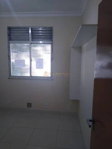 Apartamento à venda com 3 quartos, 70m² - Foto 13