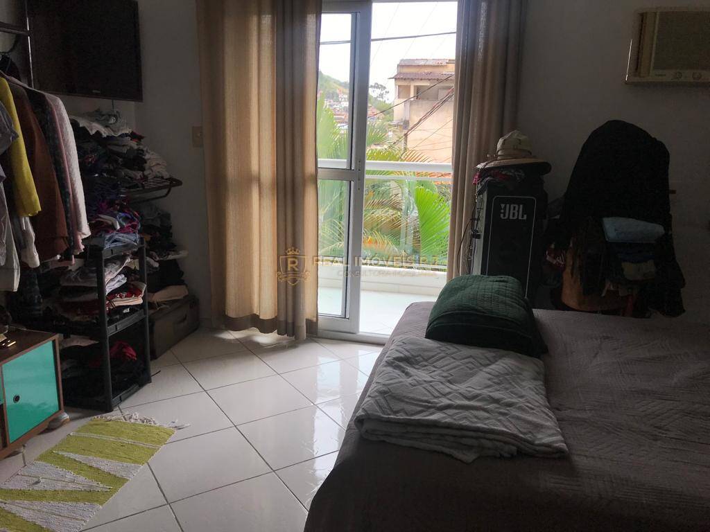 Casa à venda com 2 quartos, 160m² - Foto 14