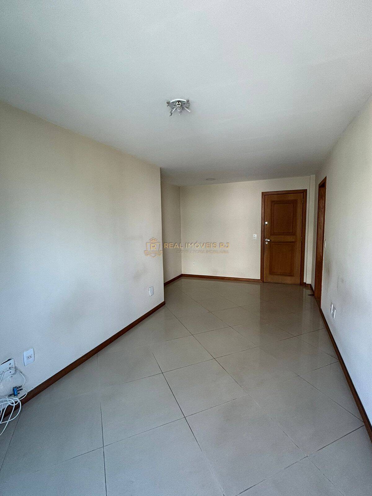 Apartamento à venda com 3 quartos, 86m² - Foto 2