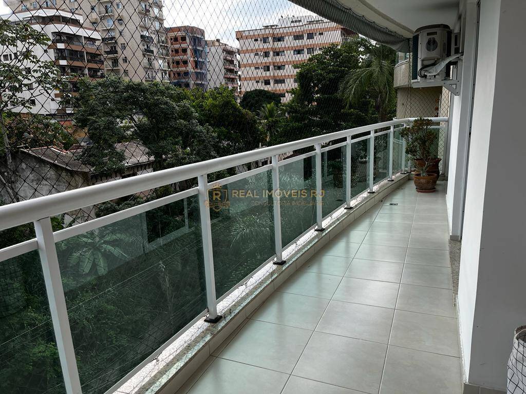 Apartamento à venda com 3 quartos, 83m² - Foto 3