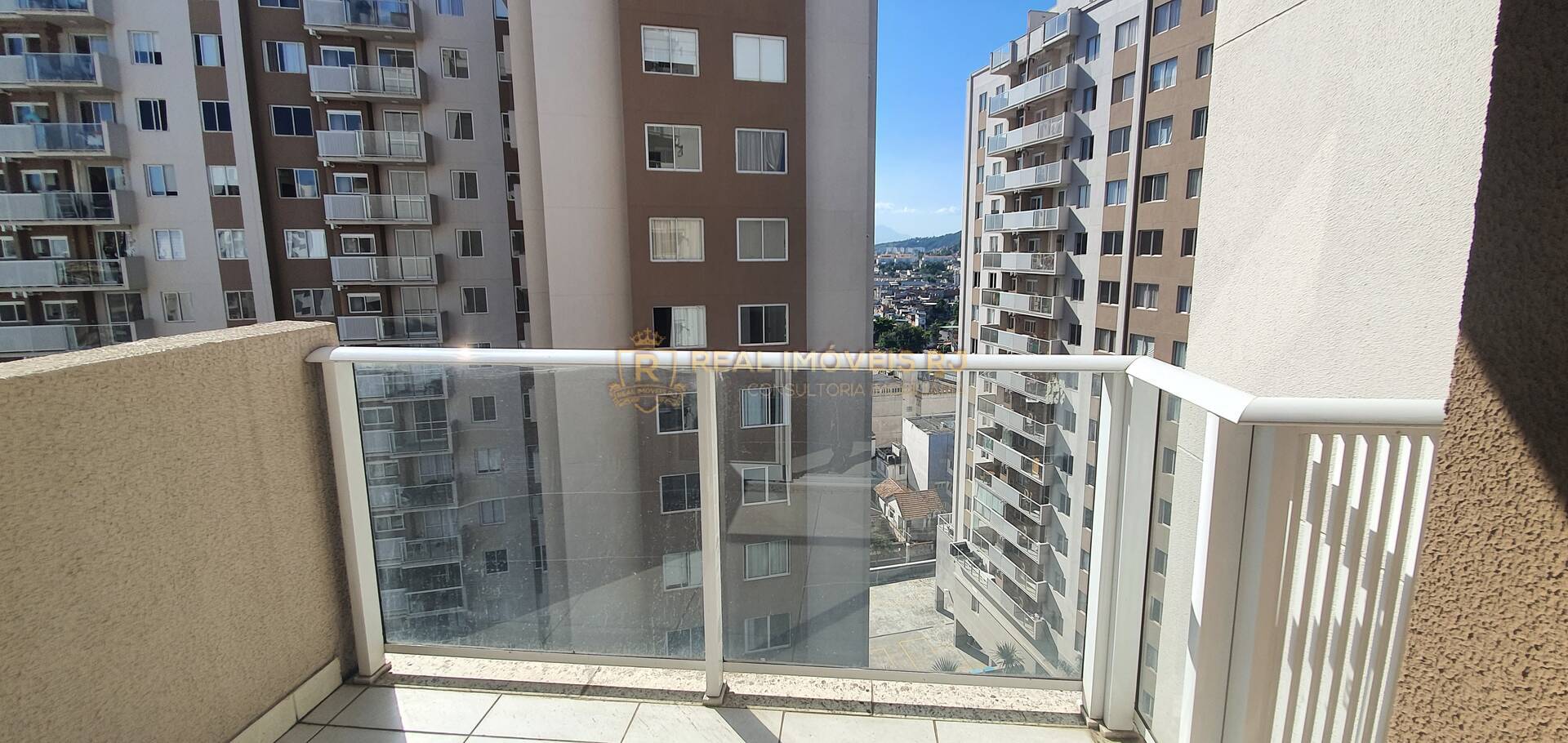 Apartamento à venda com 1 quarto, 45m² - Foto 1