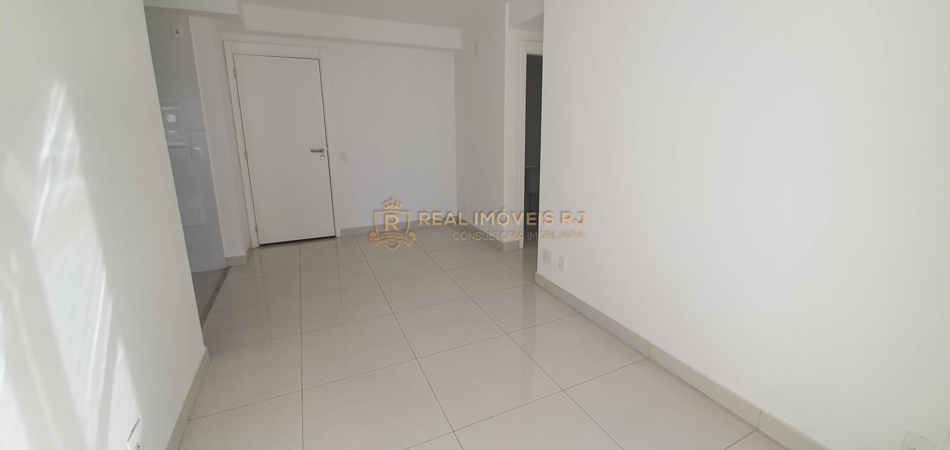 Apartamento à venda com 1 quarto, 45m² - Foto 6