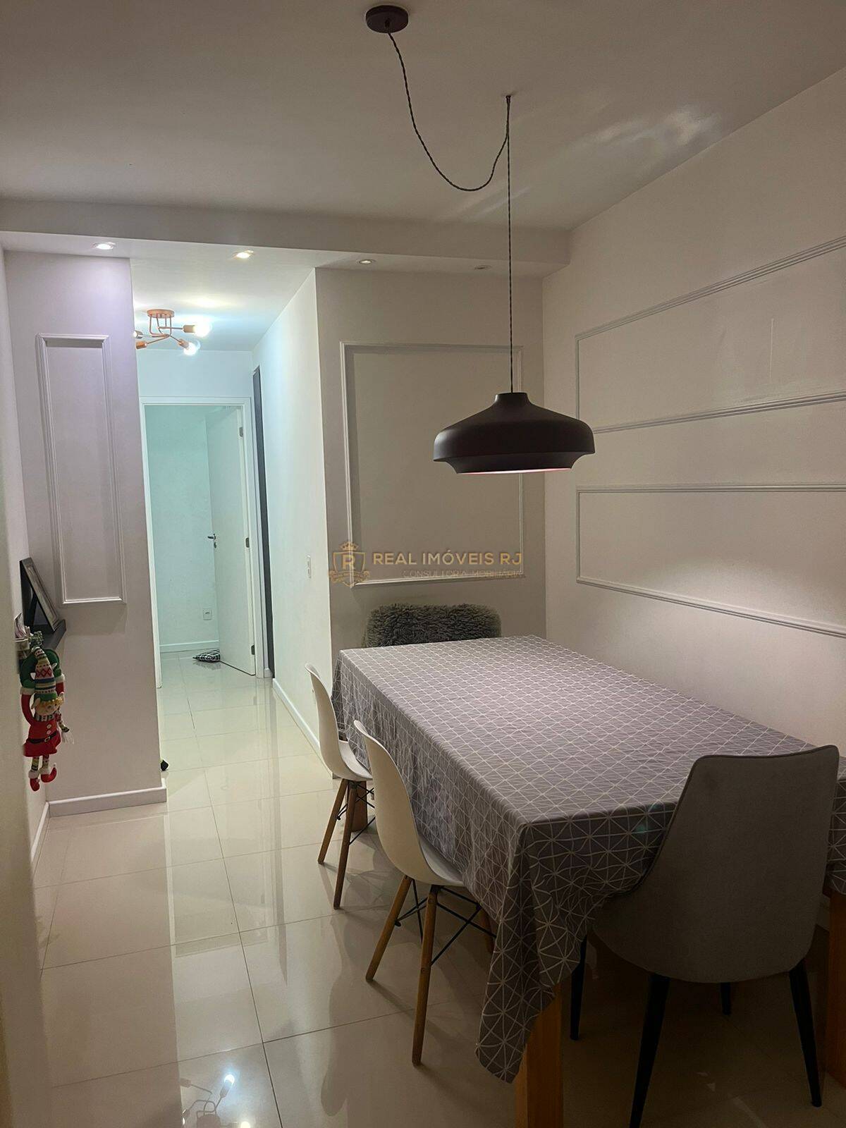 Apartamento à venda com 2 quartos, 82m² - Foto 3