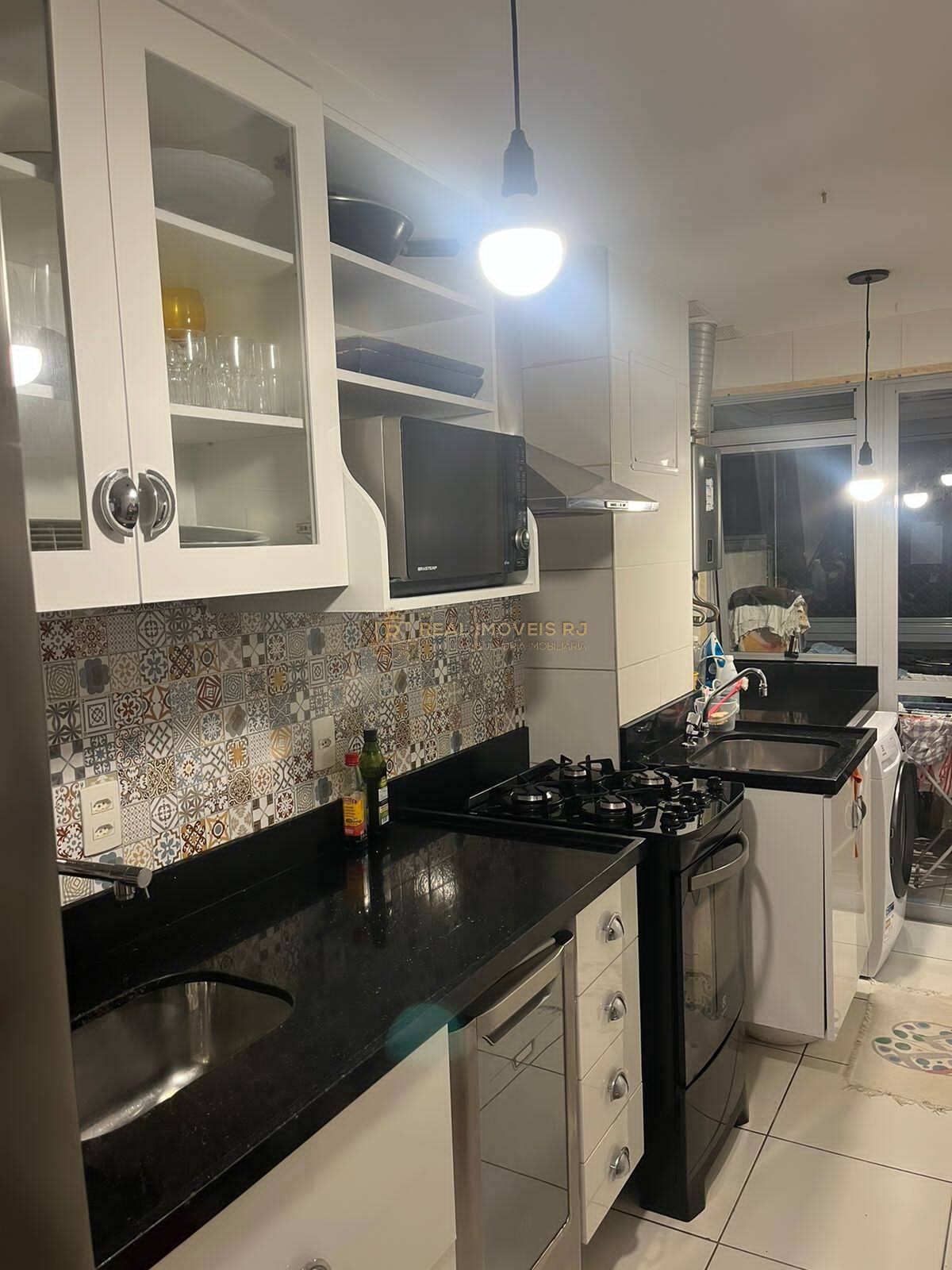 Apartamento à venda com 2 quartos, 82m² - Foto 9