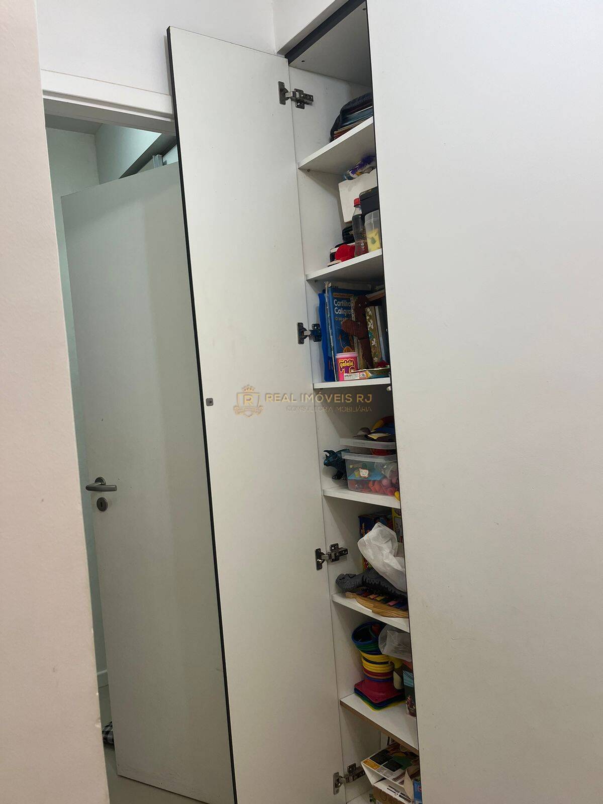 Apartamento à venda com 2 quartos, 82m² - Foto 13