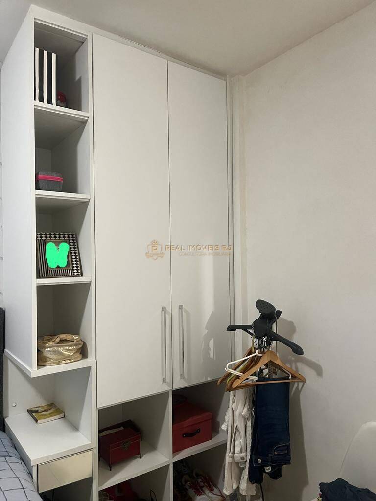 Apartamento à venda com 2 quartos, 82m² - Foto 22