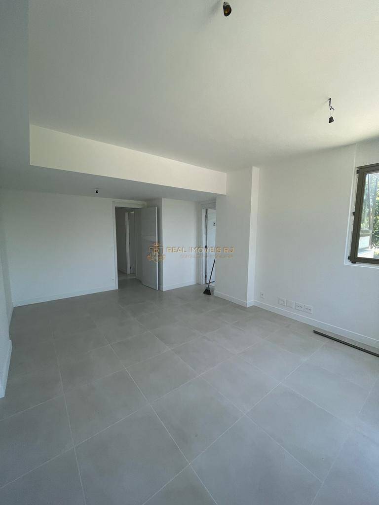 Apartamento à venda com 3 quartos, 155m² - Foto 8